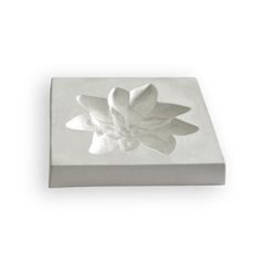 Edelweiss - 31.3x31.4x4.7cm - Opening: 25.1x24.6cm - Fusing Mould